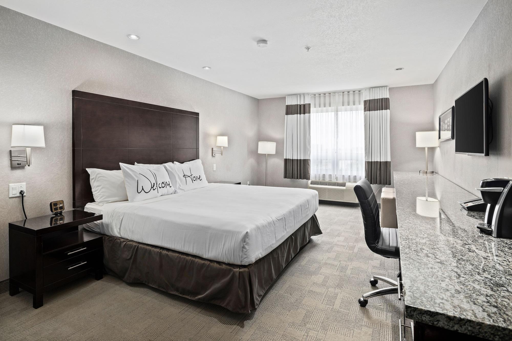 Home Inn & Suites Regina Airport Zewnętrze zdjęcie