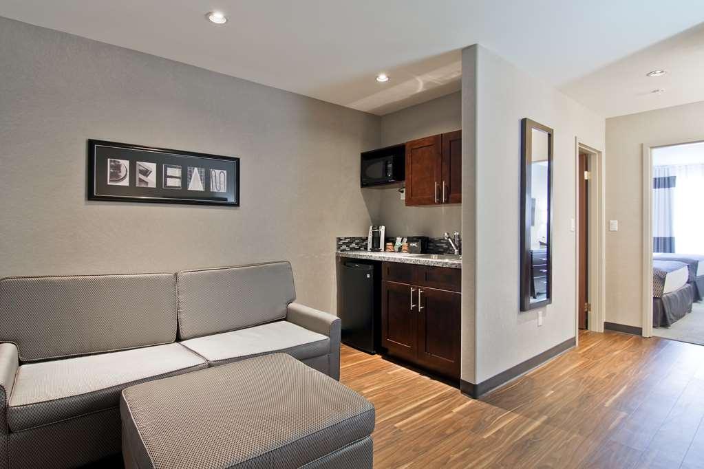 Home Inn & Suites Regina Airport Pokój zdjęcie