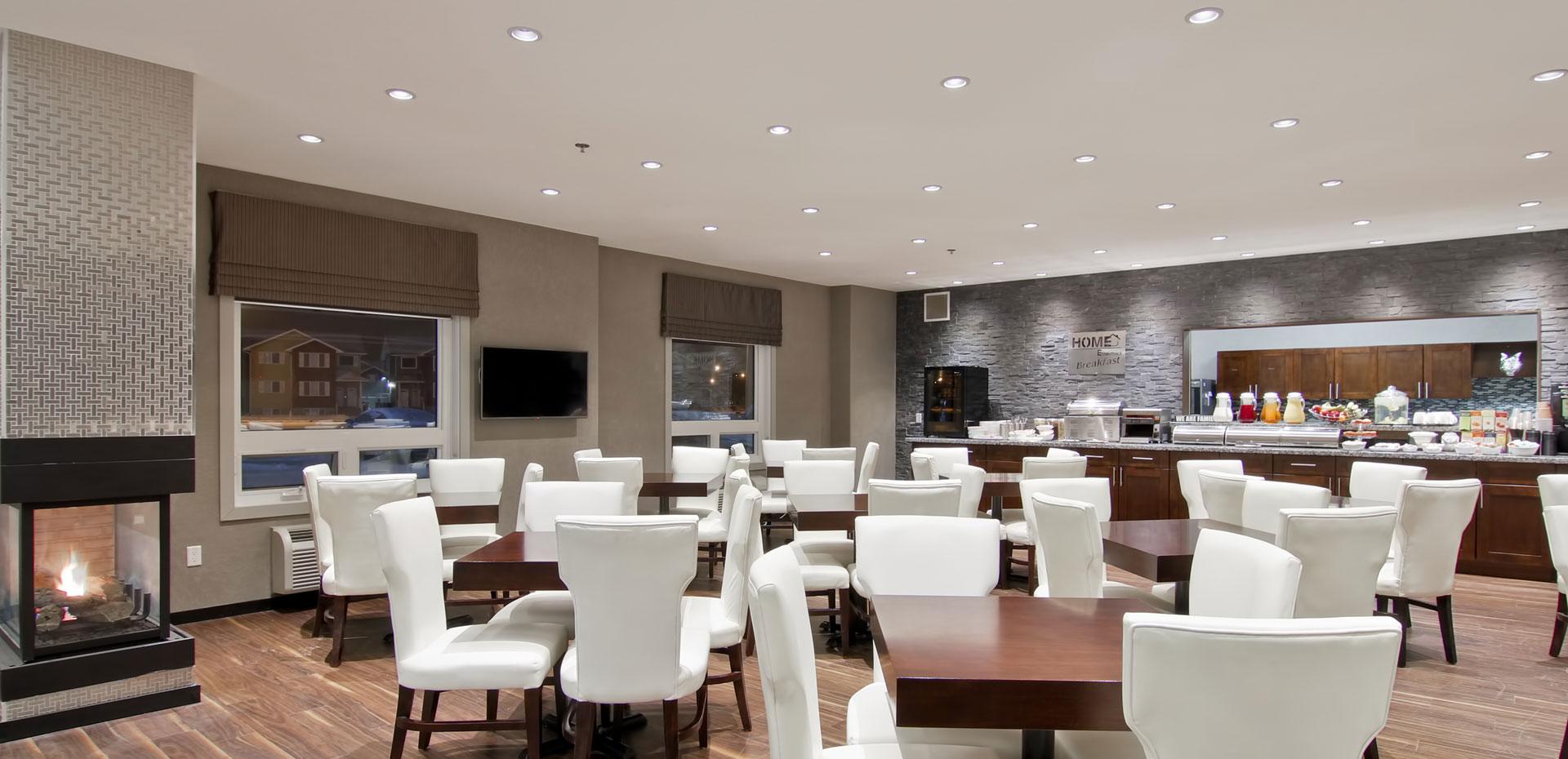 Home Inn & Suites Regina Airport Zewnętrze zdjęcie