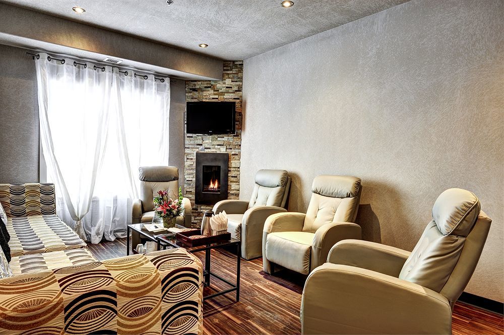 Home Inn & Suites Regina Airport Zewnętrze zdjęcie
