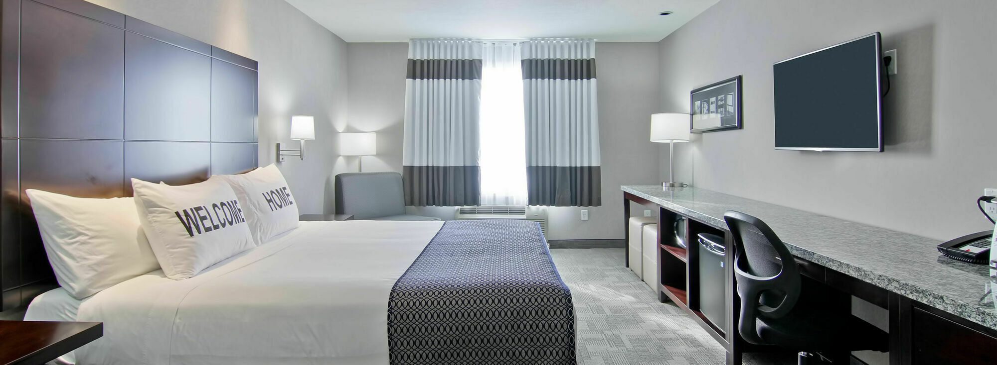 Home Inn & Suites Regina Airport Zewnętrze zdjęcie